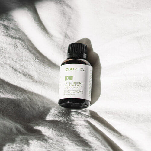 CBD VITAL Schlaftropfen mit Hanf und Melatonin 30ml